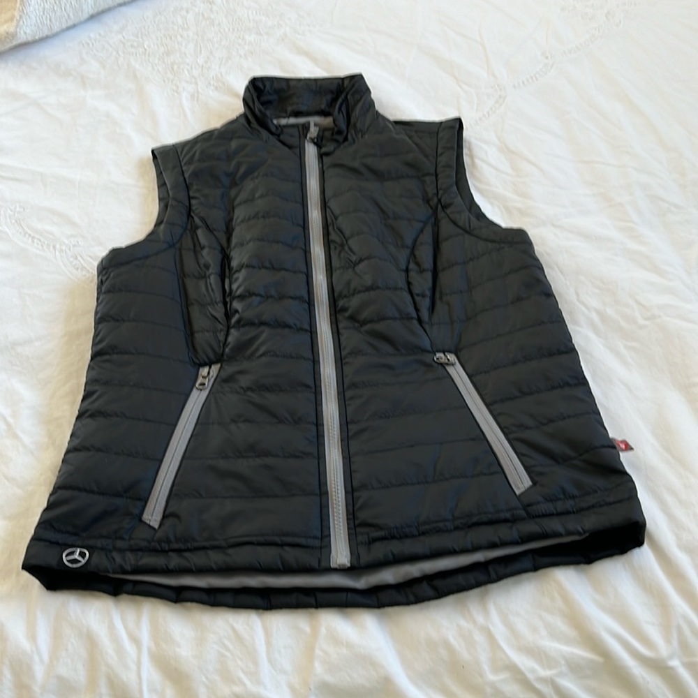 COPY - Mercedes Benz Vest
